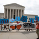 Image for article titled Judge Orders Restoration of DACA, Obama-Era Program for Undocumented Immigrants Brought to the US as Children